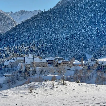 Acces Direct Aux Pistes - Pour 4 Apartament *